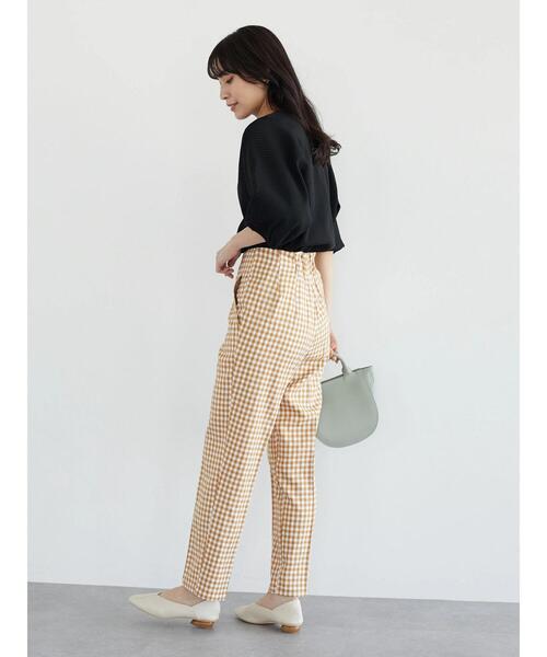 ELENCARE DUE(エレンカーレデュエ)の「・ELENCARE DUE ギンガムタックパンツ(その他パンツ・レディース・ブラック/ベージュ/グリーン・FREE)」の4枚目の写真