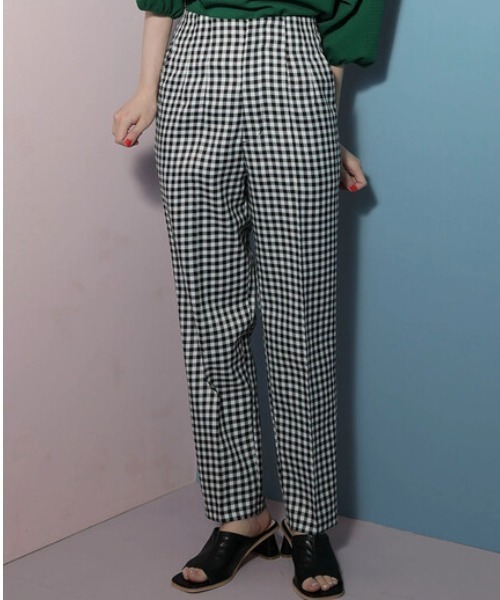 ELENCARE DUE(エレンカーレデュエ)の「・ELENCARE DUE ギンガムタックパンツ(その他パンツ・レディース・ブラック/ベージュ/グリーン・FREE)」の1枚目の写真