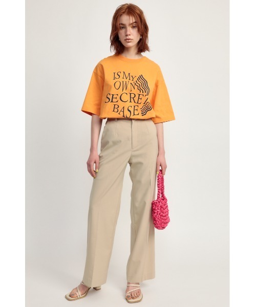 SLY（スライ）の「WAVY LOGO BIG T/SH ロゴ ビッグTシャツ（Tシャツ/カットソー・レディース・オフホワイト/ピンク/オレンジ/ブラック・FREE）」の21枚目の写真