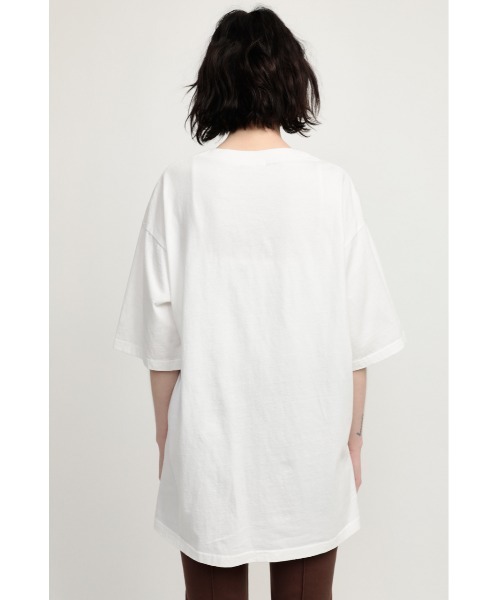 SLY（スライ）の「WAVY LOGO BIG T/SH ロゴ ビッグTシャツ（Tシャツ/カットソー・レディース・オフホワイト/ピンク/オレンジ/ブラック・FREE）」の9枚目の写真