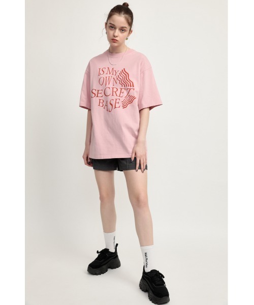 SLY（スライ）の「WAVY LOGO BIG T/SH ロゴ ビッグTシャツ（Tシャツ/カットソー・レディース・オフホワイト/ピンク/オレンジ/ブラック・FREE）」の16枚目の写真