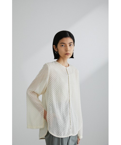 STYLEMIXER（スタイルミキサー）の「センターパイピングカットブラウス（シャツ/ブラウス・レディース・ブラック/アイボリー・FREE）」の7枚目の写真