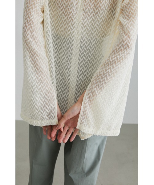 STYLEMIXER（スタイルミキサー）の「センターパイピングカットブラウス（シャツ/ブラウス・レディース・ブラック/アイボリー・FREE）」の11枚目の写真