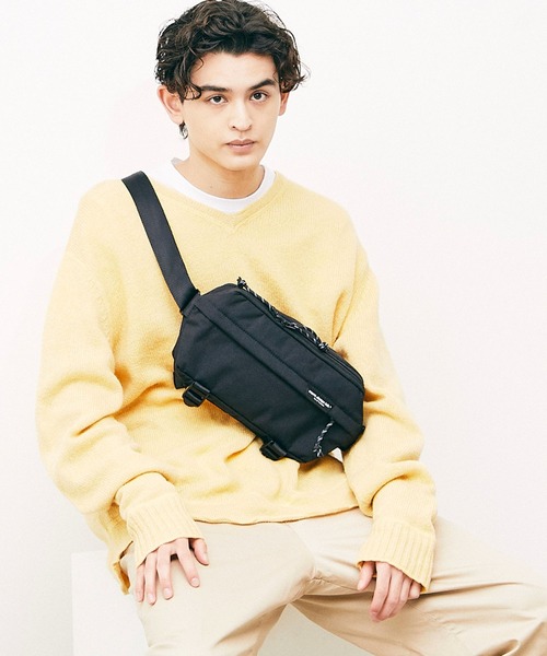 wdl.（ワームデザインラボ）の「トラベルスリムスリング Travel Slim Sling（ボディバッグ/ウエストポーチ・メンズ・ホワイト/ブラック/ベージュ/グレー・FREE）」の15枚目の写真