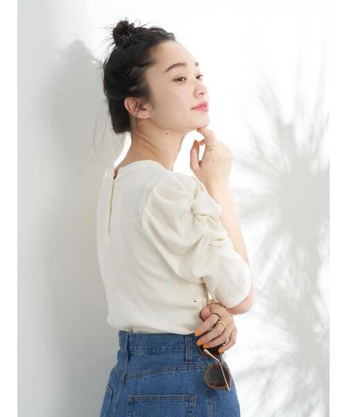 earth music&ecology（アースミュージックアンドエコロジー）の「袖デザインカットプルオーバー（Tシャツ/カットソー・レディース・ベージュ/アイボリー/ブラック・S/M）」の4枚目の写真