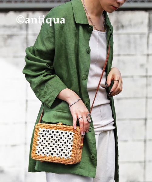 antiqua（アンティカ）の「天然素材使用。ランタンスクエアバッグ（かごバッグ・レディース・ナチュラル・FREE）」の8枚目の写真