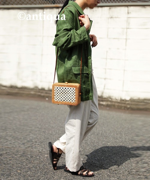 antiqua（アンティカ）の「天然素材使用。ランタンスクエアバッグ（かごバッグ・レディース・ナチュラル・FREE）」の21枚目の写真