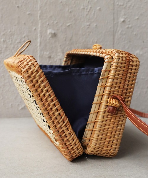 antiqua（アンティカ）の「天然素材使用。ランタンスクエアバッグ（かごバッグ・レディース・ナチュラル・FREE）」の13枚目の写真