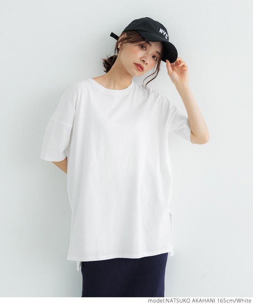 coca(coca)(コカ)の「サイドスリットTee(Tシャツ/カットソー・レディース・ホワイト/ブラウン/その他/ブラック・ONE SIZE)」の9枚目の写真