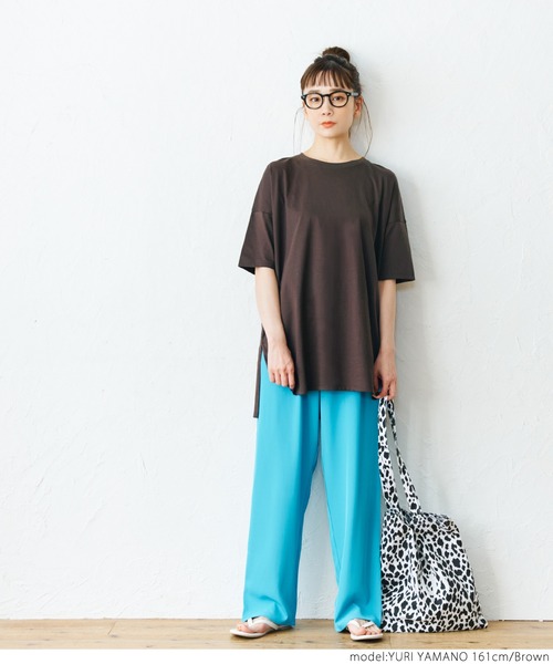 coca(coca)(コカ)の「サイドスリットTee(Tシャツ/カットソー・レディース・ホワイト/ブラウン/その他/ブラック・ONE SIZE)」の16枚目の写真