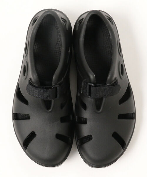 B:MING by BEAMS（ビーミングバイビームス）の「OOFOS / OOCANDOO（サンダル・メンズ・ブラック・25.0cm/26.0cm/27.0cm）」の5枚目の写真