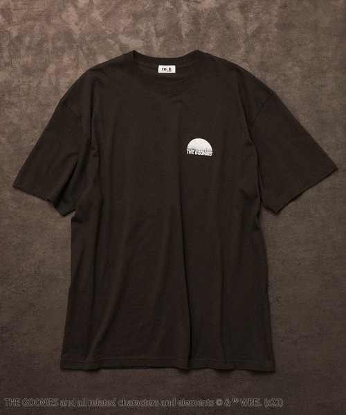 re_k by JUNRED(レクバイジュンレッド)の「GOOD ROCK SPEED×re_k by JUNRED / アソートヴィンテージライクムービーTee(Tシャツ/カットソー・メンズ・ブラック/ブラック系その他/ブラック系その他2・L/S/M)」の4枚目の写真