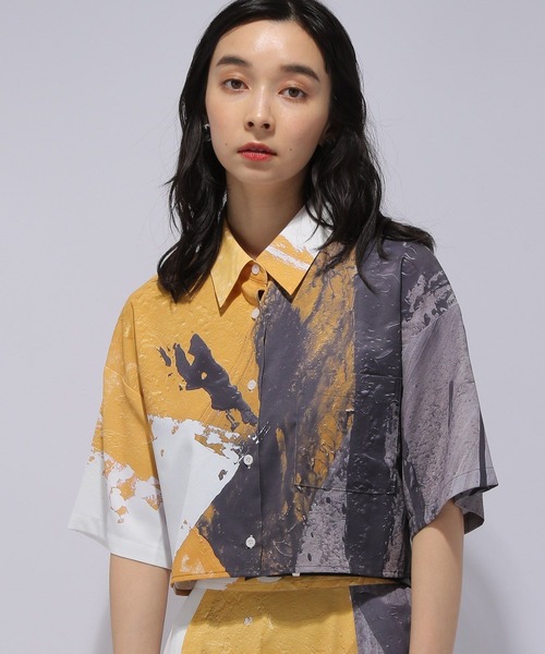 HARE アートガラショートシャツby OZ-YamaguchiKeisuke HARE（ハレ）の「アートガラショートシャツby OZ