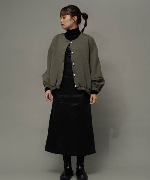 ottilie（オティーリエ）の「【 ottilie / オティーリエ 】 パール釦ブルゾン（ブルゾン・レディース・ネイビー/カーキ・FREE）」の18枚目の写真