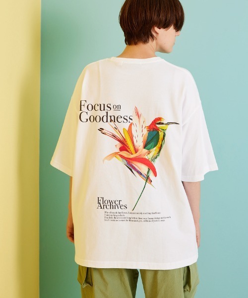 セール Rehacer Flower Focus On Wide Body フラワーフォーカス オン ワイド ボディー Tシャツ カットソー Rehacer レアセル のファッション通販 Zozotown