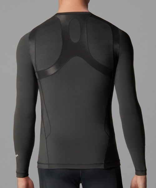 CW-X（シーダブリューエックス）の「「JYURYU TOP」　機能性トップス　長袖（Tシャツ/カットソー・メンズ・ブラック/アイボリー/グレー系その他/ベージュ系その他・S/M/L/LL）」の6枚目の写真