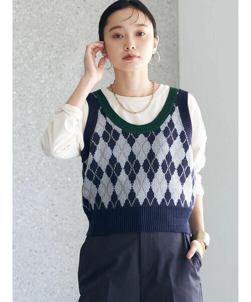 earth music&ecology（アースミュージックアンドエコロジー）の「アーガイルニットショートベスト（ベスト・レディース・ベージュ/ネイビー/アイボリー・FREE）」の6枚目の写真