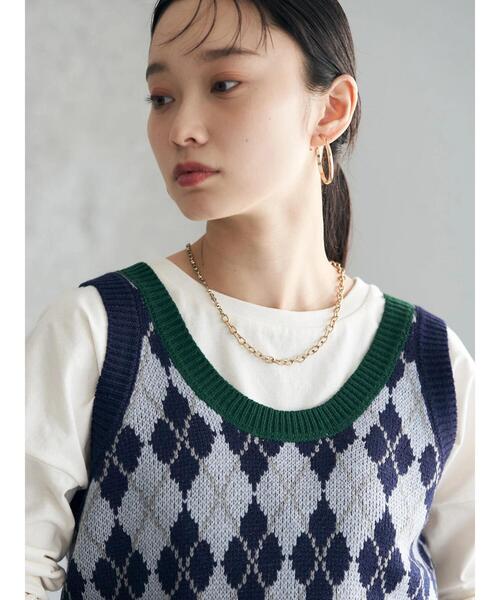 earth music&ecology（アースミュージックアンドエコロジー）の「アーガイルニットショートベスト（ベスト・レディース・ベージュ/ネイビー/アイボリー・FREE）」の20枚目の写真