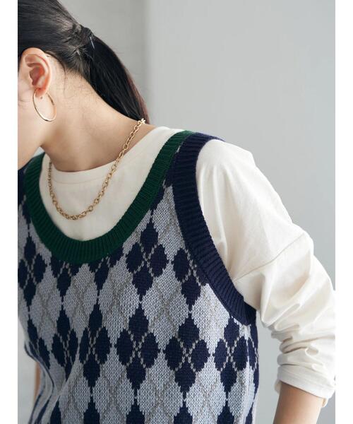 earth music&ecology（アースミュージックアンドエコロジー）の「アーガイルニットショートベスト（ベスト・レディース・ベージュ/ネイビー/アイボリー・FREE）」の21枚目の写真