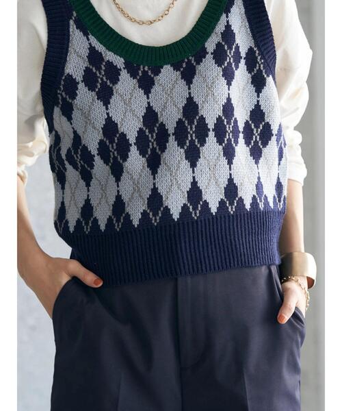 earth music&ecology（アースミュージックアンドエコロジー）の「アーガイルニットショートベスト（ベスト・レディース・ベージュ/ネイビー/アイボリー・FREE）」の22枚目の写真