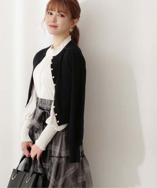 PROPORTION BODY DRESSING（プロポーションボディドレッシング）の「クルーネックパール釦ボリュームスリーブカーディガン / 1212274003（カーディガン/ボレロ・レディース・ブラウン/ホワイト系その他/ブルー/ブラック・FREE）」の9枚目の写真
