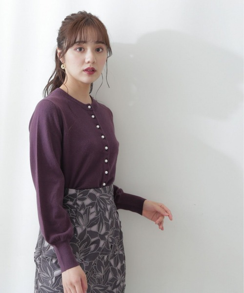 PROPORTION BODY DRESSING（プロポーションボディドレッシング）の「クルーネックパール釦ボリュームスリーブカーディガン / 1212274003（カーディガン/ボレロ・レディース・ブラウン/ホワイト系その他/ブルー/ブラック・FREE）」の7枚目の写真