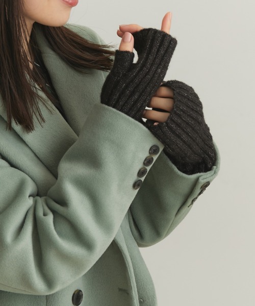 VIS（ビス）の「【洗える】リサイクル糸リブアームウォーマー（手袋・レディース・ブラック/グレー/オフホワイト/イエロー・FREE）」の8枚目の写真