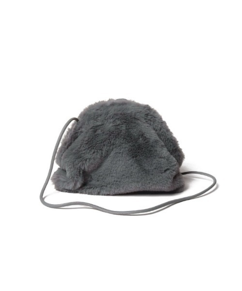 ANITA BILARDI（アニタビラルディ）の「【ANITA BILARDI(アニタ ビラルディ)】 BRICK BAG / フェイクファー ショルダーバッグ（ショルダーバッグ・レディース・アイボリー/グレー系その他・2）」の2枚目の写真