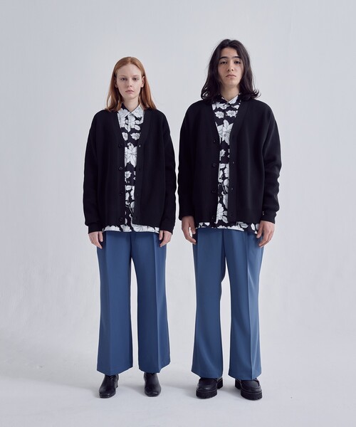 tk.TAKEO KIKUCHI(ティーケータケオキクチ)の「◆スプリングニットカーディガン(ユニセックスアイテム)(カーディガン/ボレロ・メンズ・ブラック/ダークグリーン/ブルー/ワインレッド/ホワイト系5/ブラック系4・01/02/03)」の18枚目の写真