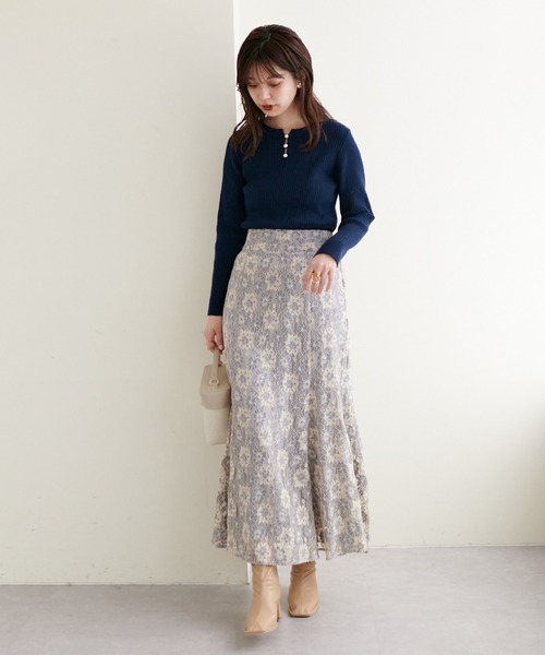 natural couture(ナチュラルクチュール)の「再販売/パール付き2WAYリブニット(ニット/セーター・レディース・ネイビー/その他12/パープル/サックスブルー/オフホワイト・FREE)」の8枚目の写真