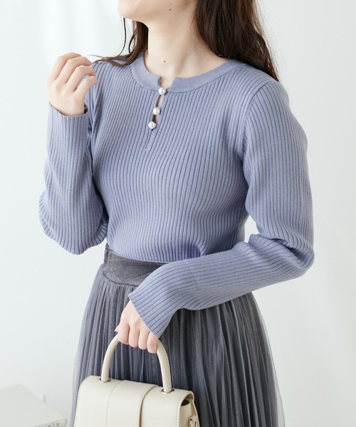 natural couture(ナチュラルクチュール)の「再販売/パール付き2WAYリブニット(ニット/セーター・レディース・ネイビー/その他12/パープル/サックスブルー/オフホワイト・FREE)」の16枚目の写真