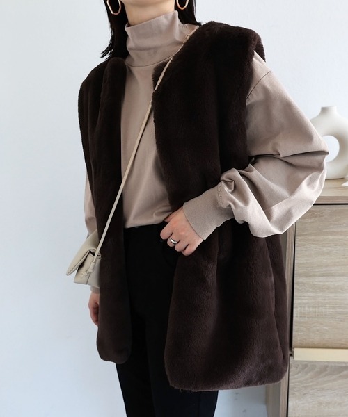 andme（アンドミー）の「USAコットンタートルネック長袖Tシャツ（Tシャツ/カットソー・レディース・ベージュ/キナリ/ブラック/チャコールグレー/オフホワイト・M/L）」の5枚目の写真