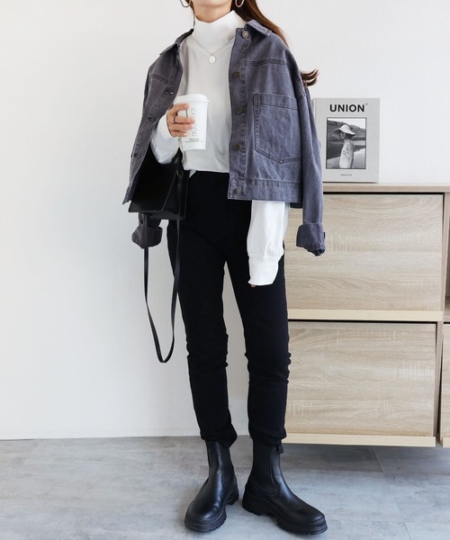 andme（アンドミー）の「USAコットンタートルネック長袖Tシャツ（Tシャツ/カットソー・レディース・ベージュ/キナリ/ブラック/チャコールグレー/オフホワイト・M/L）」の11枚目の写真