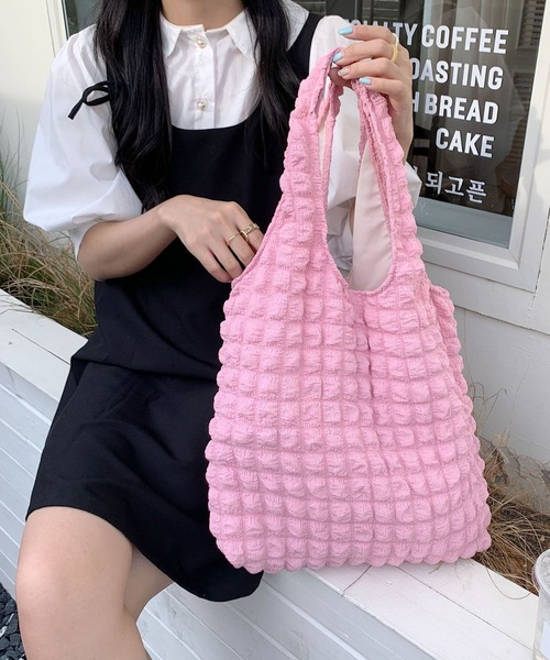 florist(フローリスト)の「【A4収納可】ポップコーンパステルカラーキルティングトートバッグ(トートバッグ・レディース・ホワイト/ライトブルー/ブラック/ピンク/セージグリーン/ライトグリーン/ライトパープル・FREE)」の2枚目の写真