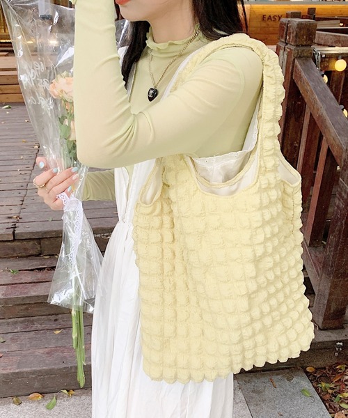 florist(フローリスト)の「【A4収納可】ポップコーンパステルカラーキルティングトートバッグ(トートバッグ・レディース・ホワイト/ライトブルー/ブラック/ピンク/セージグリーン/ライトグリーン/ライトパープル・FREE)」の9枚目の写真