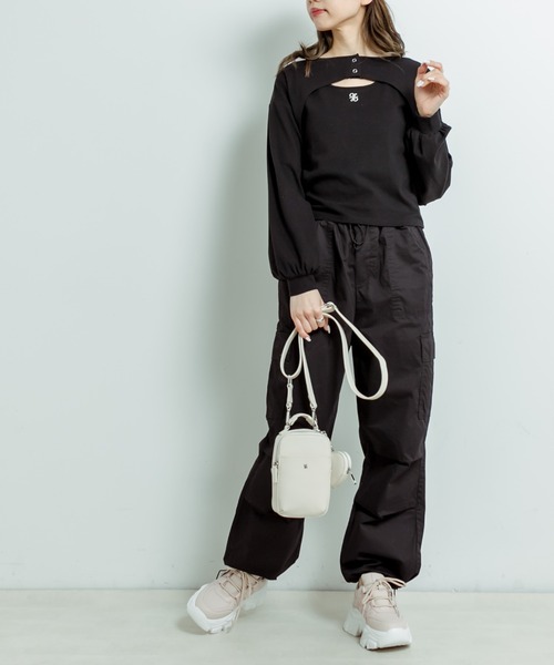 OLIVE des OLIVE(オリーブデオリーブ)の「マルチウェイプルオーバー(Tシャツ/カットソー・レディース・オフホワイト/ブラック/ピンク・FREE)」の12枚目の写真