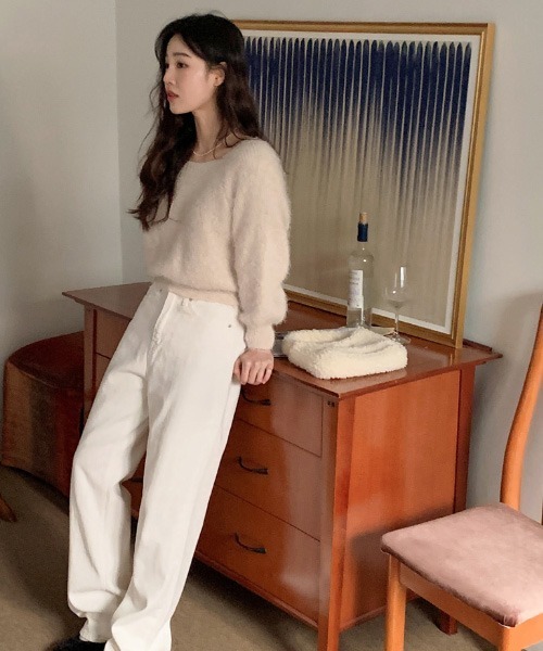 SHOPPERLAND(ショッパーランド)の「SHOPPERLAND ふわふわスクエアネックニット(ニット/セーター・レディース・ベージュ/チャコール・FREE)」の4枚目の写真