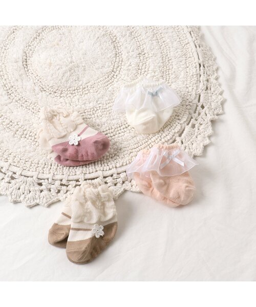 apres les cours（アプレレクール）の「フリルベビーソックス（ベビーシューズ/ベビーソックス・キッズ・オフホワイト/サーモンピンク・9/12）」の6枚目の写真