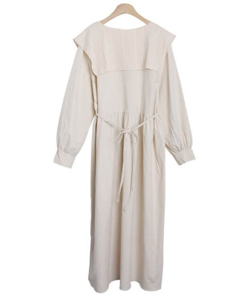 Dalfwin(ダールフィン)の「セーラーカラー長袖ロング丈ワンピース(ワンピース・レディース・ベージュ/ブラック・FREE)」の5枚目の写真