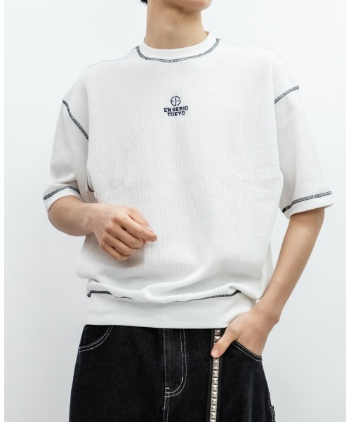 En serio TOKYO(エンソリオトーキョー)の「TCワッフル アウトステッチ リブTEE(Tシャツ/カットソー・メンズ・ブラック/オフホワイト・M/L)」の1枚目の写真