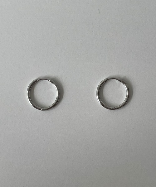 CANAL JEAN（キャナルジーン）の「Pt　フープピアス（ピアス（両耳用）・レディース・シルバー/ゴールド・ONE SIZE）」の5枚目の写真