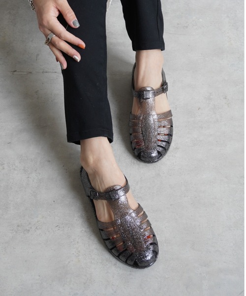 Fabby fabby(ファビィーファビィー)の「ラメグルカフラットサンダル(サンダル・レディース・ゴールド/ブラック/シルバー・SMALL/MEDIUM/LARGE)」の14枚目の写真