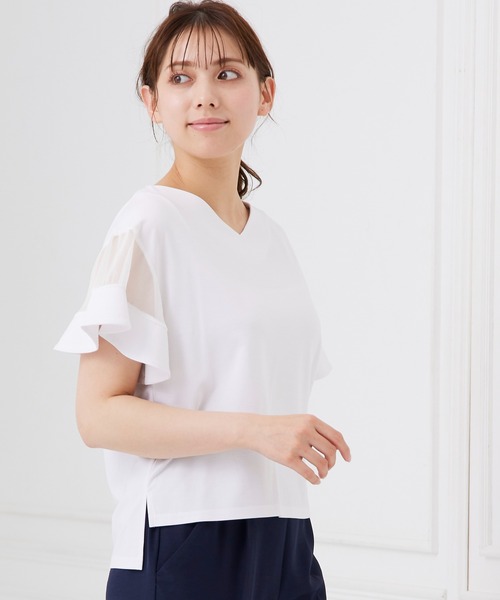 12Twelve Agenda（トゥエルブ　アジェンダ）の「Vネックシアーフレアスリーブカットソープルオーバー（Tシャツ/カットソー・レディース・ライトグレー/ブラック/オフホワイト/ブルー・M）」の7枚目の写真