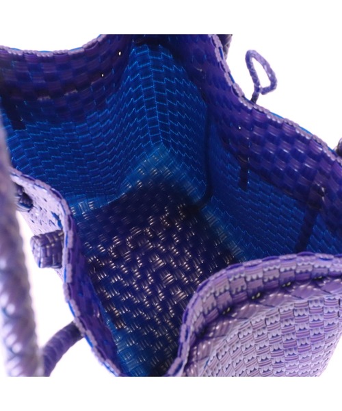 salle de bal(サルデバル)の「パサールバッグ スクエアソリッド S Pasar BAG S TCI(トートバッグ・レディース・ブラック/オレンジ/ブルー/ダークグリーン/レッド/ブラック系その他/ライトグレー/パープル/ゴールド/グリーン系その他/レッド系/ピンク系・S)」の21枚目の写真