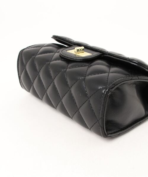 DONOBAN（ドノバン）の「キルティングチェーンショルダーバッグ（ショルダーバッグ・レディース・ブラック/ピンク/グリーン/アイボリー・ONESIZE）」の6枚目の写真