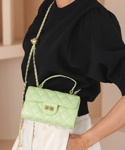 DONOBAN（ドノバン）の「キルティングチェーンショルダーバッグ（ショルダーバッグ・レディース・ブラック/ピンク/グリーン/アイボリー・ONESIZE）」の20枚目の写真