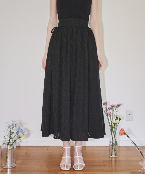 MIRO AMURETTE（ミロアミュレット）の「side ribbon check skirt/チェックボリュームスカート（スカート・レディース・ホワイト/ブラック・MEDIUM/SMALL）」の21枚目の写真