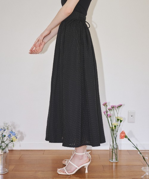 MIRO AMURETTE（ミロアミュレット）の「side ribbon check skirt/チェックボリュームスカート（スカート・レディース・ホワイト/ブラック・MEDIUM/SMALL）」の12枚目の写真