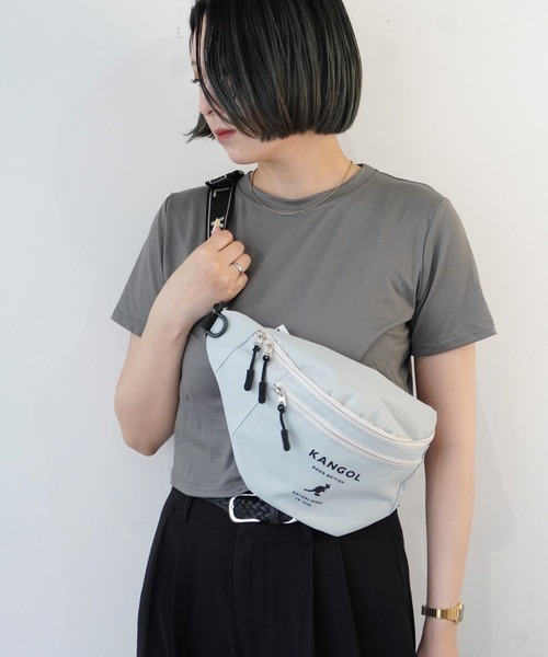 KANGOL（カンゴール）の「【 KANGOL / カンゴール 】 KANGOL ボディバッグ（ボディバッグ/ウエストポーチ・メンズ・ブラック/ブラック系/グレー/オフホワイト・FREE）」の4枚目の写真