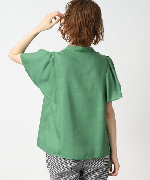 grove（グローブ）の「◆【ひんやり】くるみ釦キーネックフリルブラウス（シャツ/ブラウス・レディース・ブラック系1/ナチュラル/グリーン/ネイビー・02/03/01/05/04）」の11枚目の写真